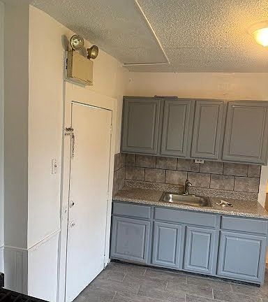 2nd image of 178 High St #2