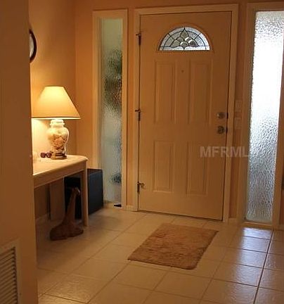3rd image of 30 Pebble Rock Dr