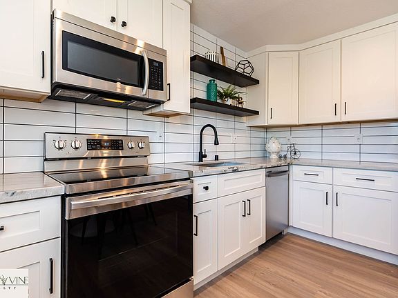 4th image of 231 N Ellsworth Ave #2