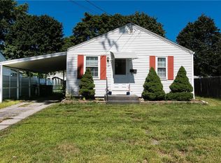 47 Easton Ave, Warwick, RI 02888