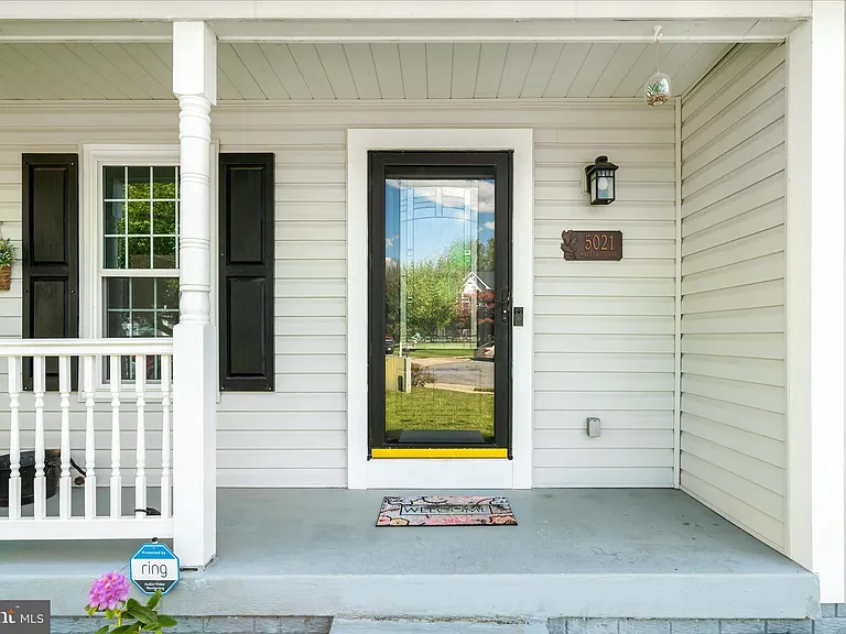 5021 Mallard Ln — Photo 3