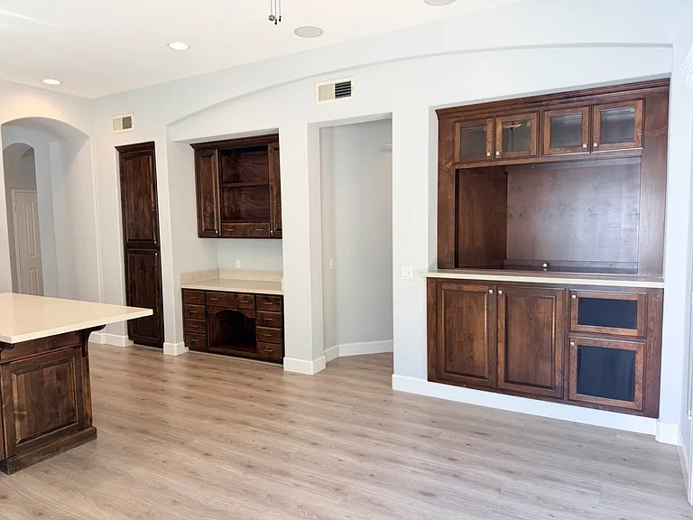 4370 Camino De La Rosa — Photo 7