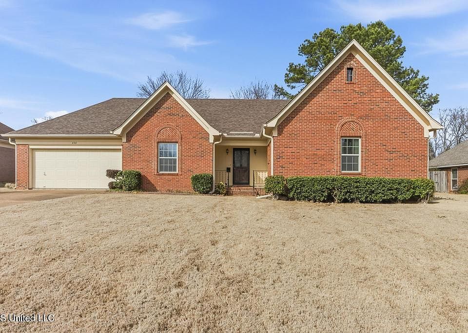 1st image of 828 Snow Pine Dr