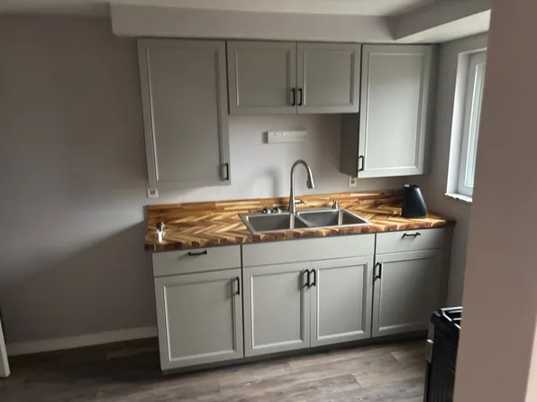 1207 Monongahela Blvd, White Oak, PA 15131