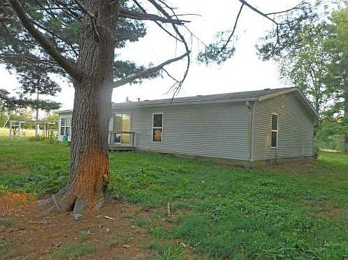 3rd image of 990 County Road 1950 E
