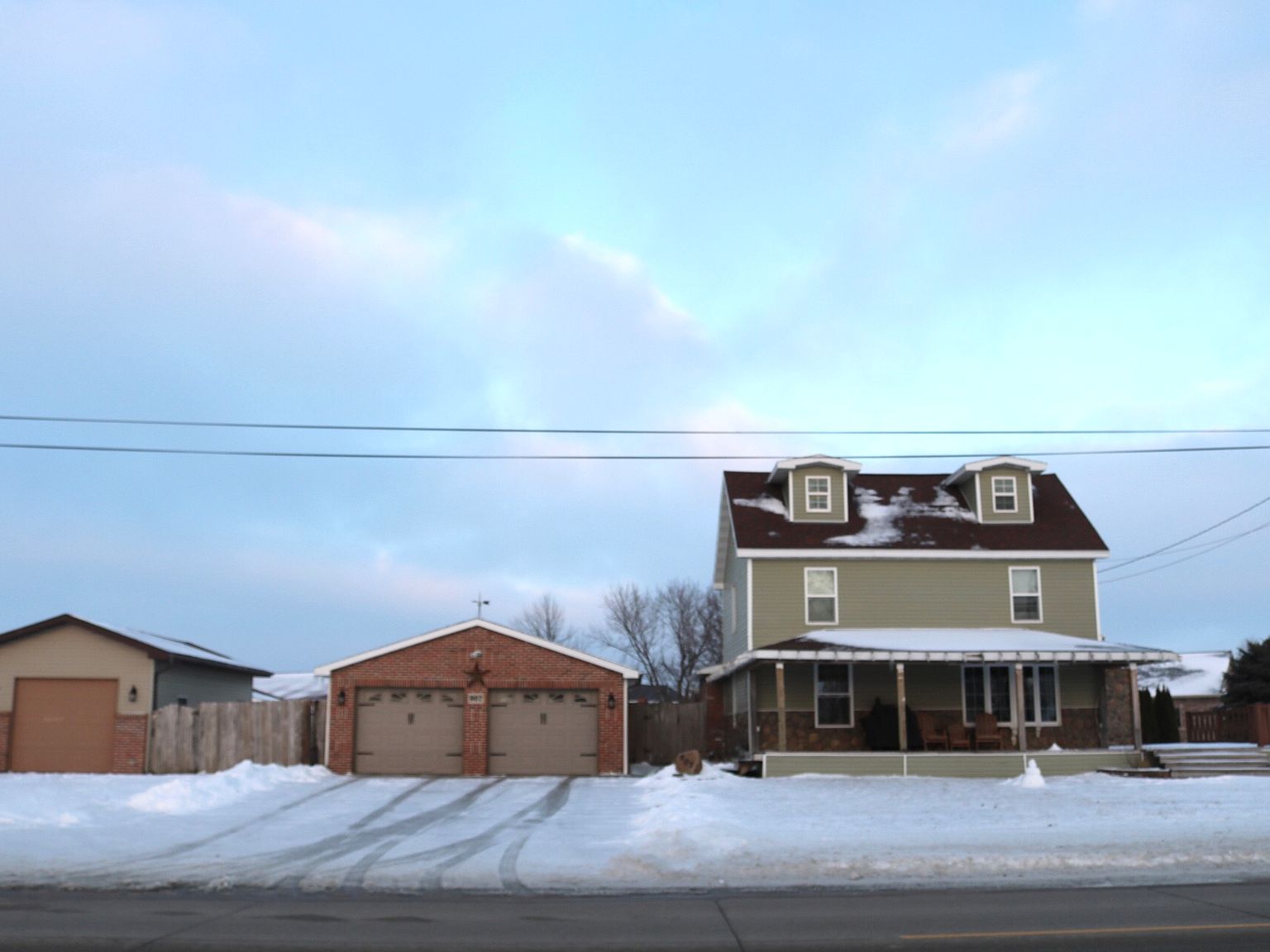 907 1st Ave W, Farley, IA 52046 Zillow