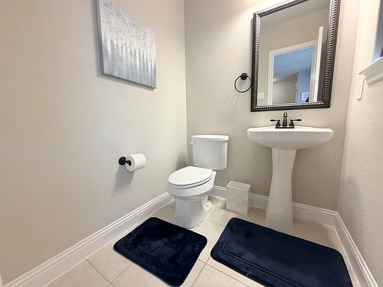 305 Tottenham Ct — Photo 30