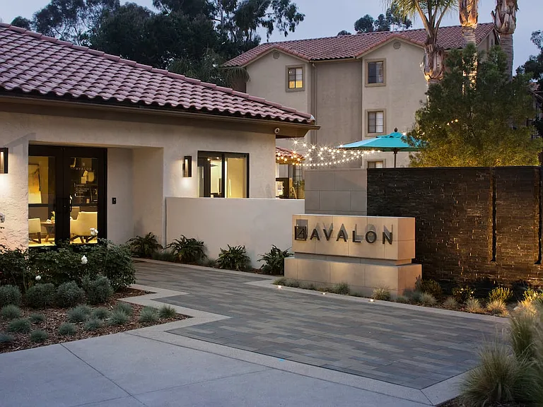 Leasing Office