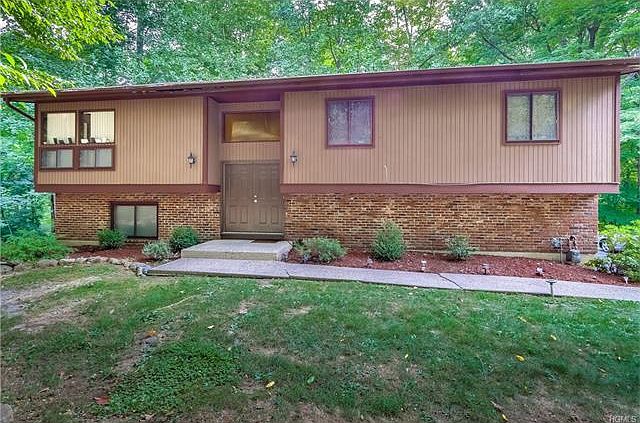 1st image of 6 Catalina Ct