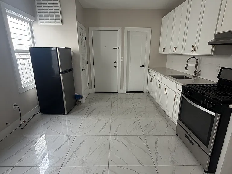 484 John F Kennedy Blvd #3F — Photo 1