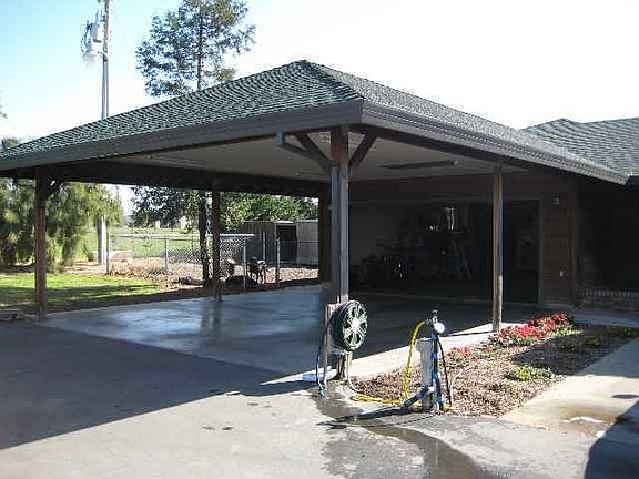 2nd image of 9515 Buena Vista Dr
