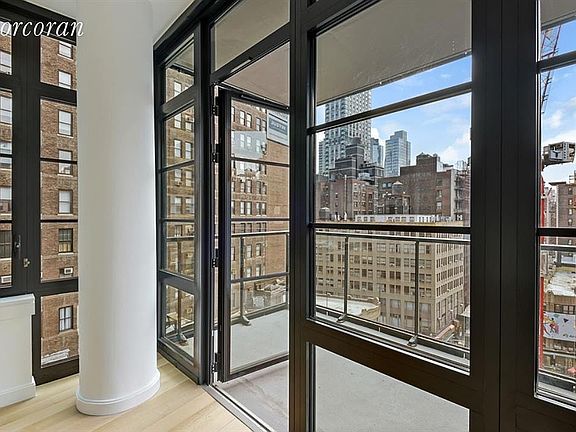 4th image of 50 W 30th St APT 10C