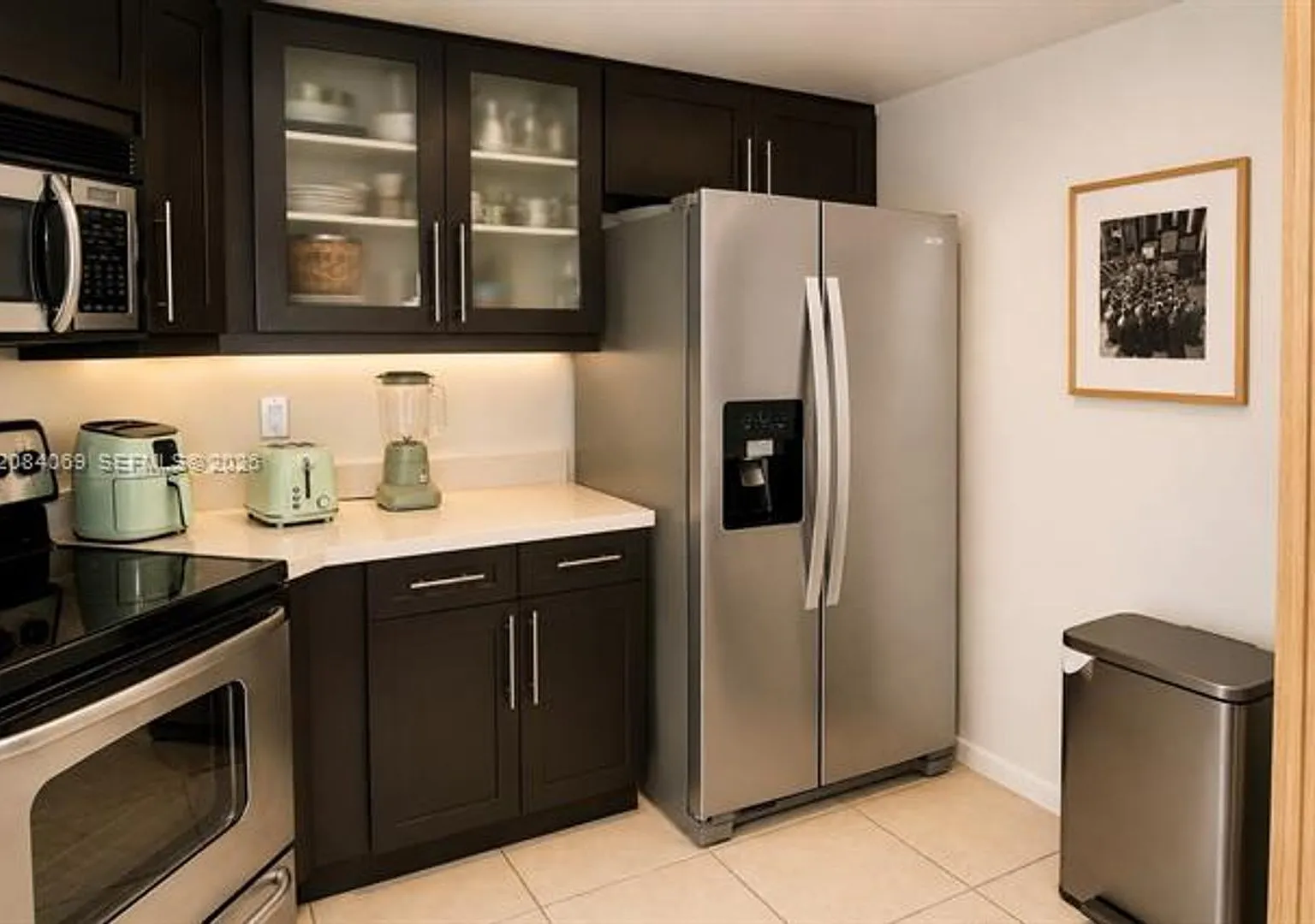 5880 Collins Avenue Cu — Photo 1