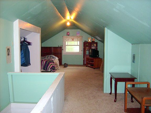 Upstairs Bedroom