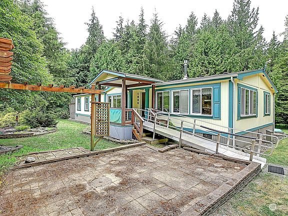 3rd image of 1034 Chardonnay Place