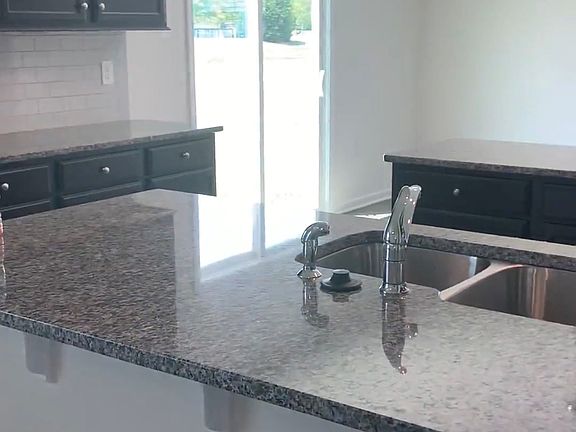5th image of 3178 Streamside Ln