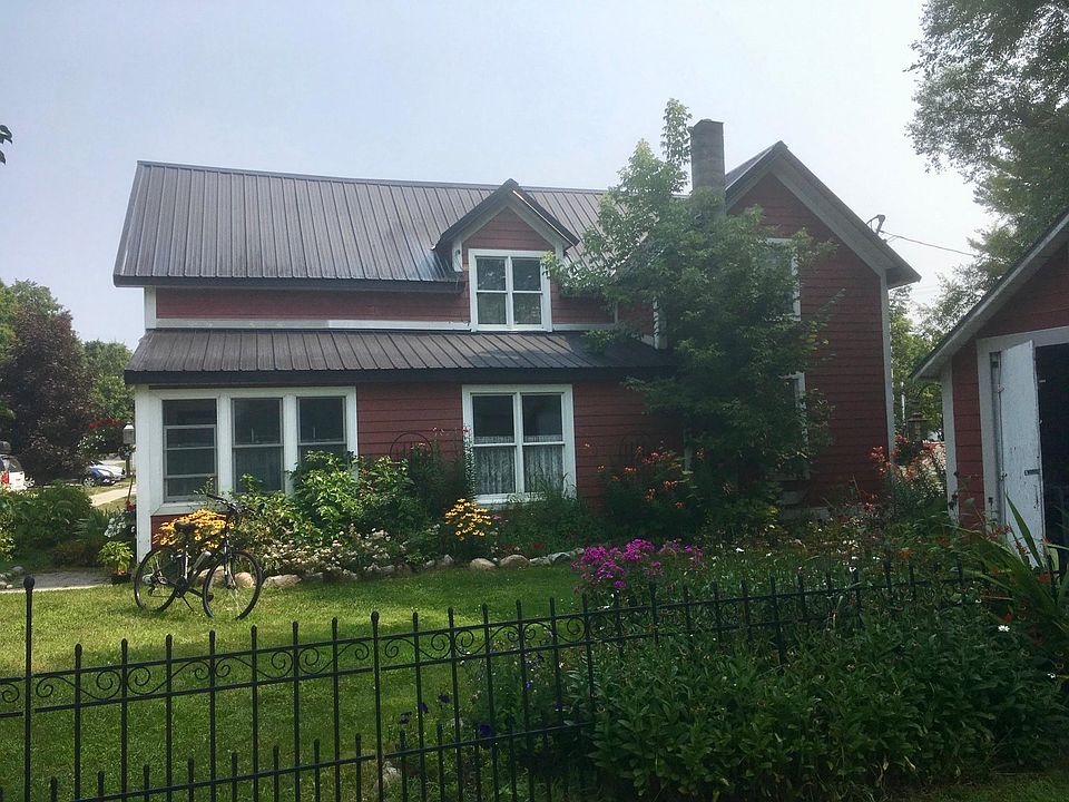 Side garden view of house