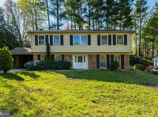 8603 Old Keene Mill Rd, Springfield, VA 22152