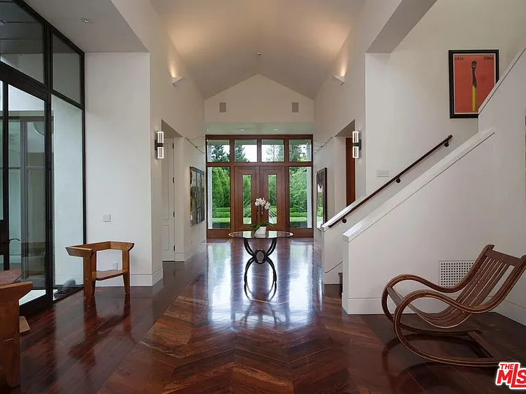 74 Atherton Ave — Photo 6