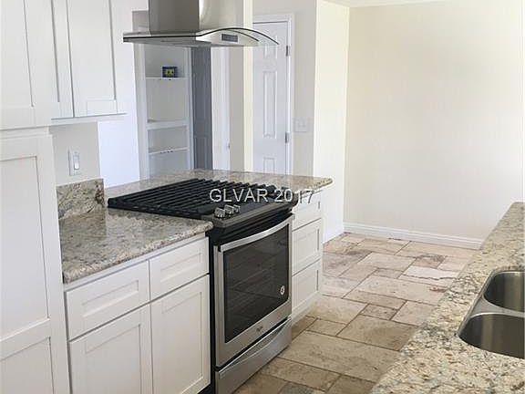 4th image of 2964 Palma Vista Cir