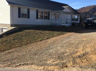 327 Rachael Dr, Waynesville, NC 28785