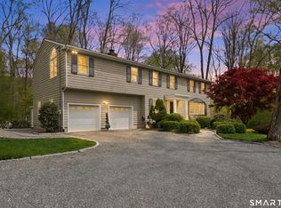 95 Alexandra Drive, Stamford, CT 06903