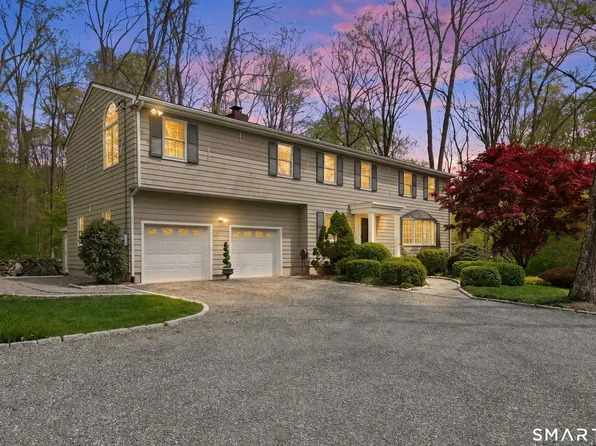 95 Alexandra Drive, Stamford, CT 06903