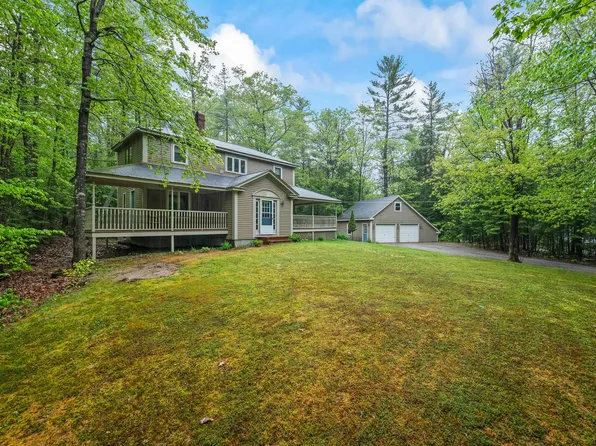 100 Colonial Circle, Harrison, ME 04040