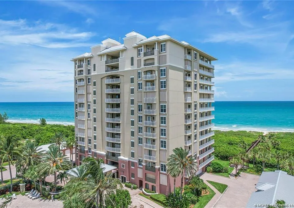 3702 N Highway A1a Hwy #1202