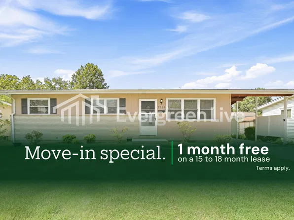 2225 Love Ln, Florissant, MO 63031