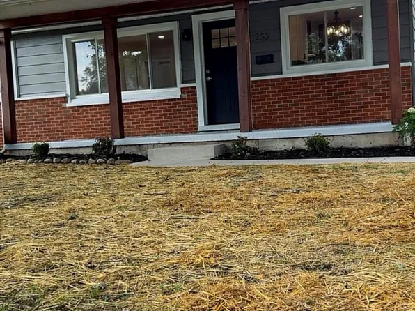 1233 Duncan Ave, Ypsilanti, MI 48198