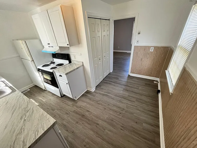38 Westover St — Photo 8