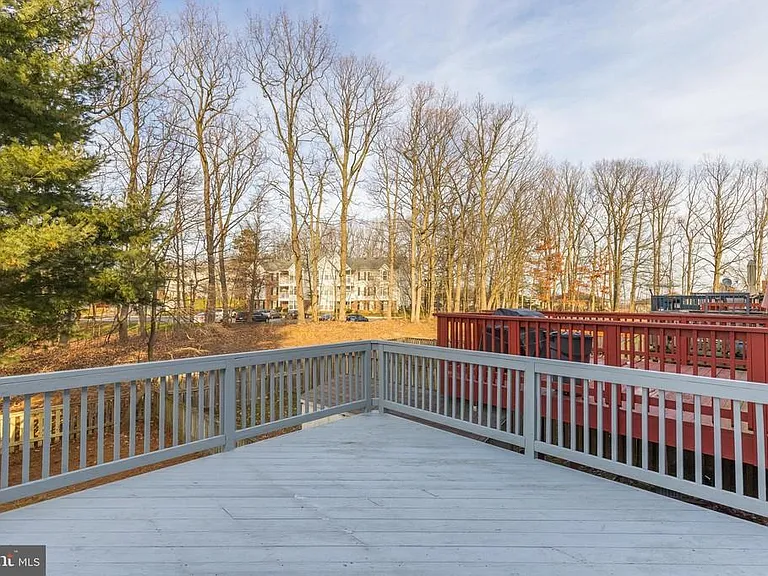 1334 E Spring Meadow Ct — Photo 19