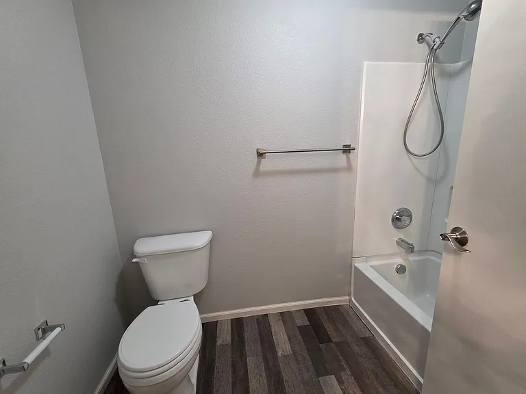 5931 Conductors Point — Photo 17