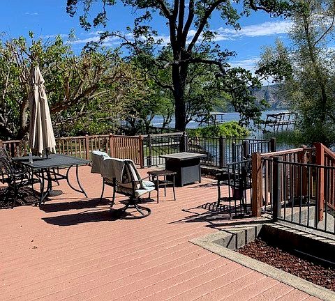 5th image of 4430 Lakeshore Blvd