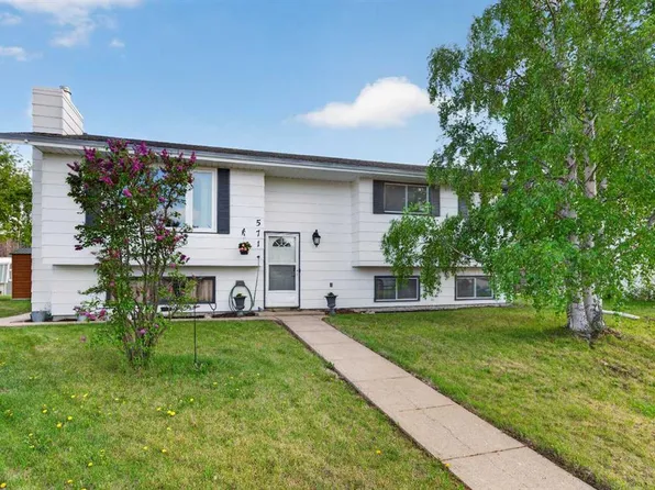 571 N 8th St SE, Three Hills, AB T0M 2A0