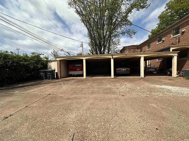 3951 Bellemeade Ave #D — Photo 15