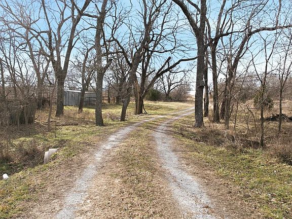 2nd image of 6730 201st Rd
