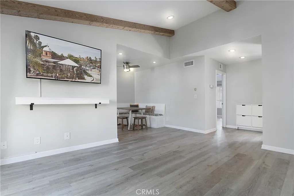 1 bed, 764 sqft, $2,850 — Photo 2