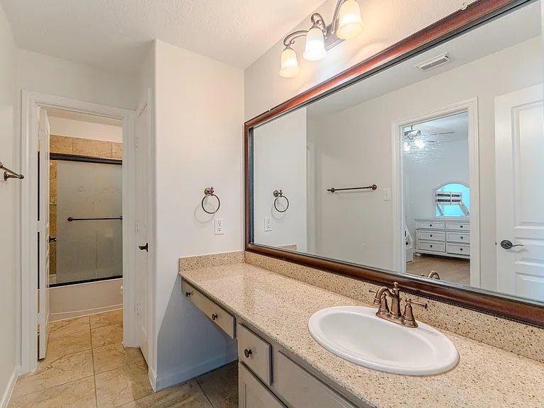 7 Stickley Ct — Photo 23