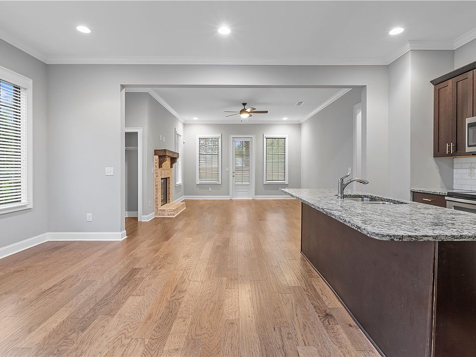 1712 W Farmville Rd, Auburn, AL 36830 Zillow