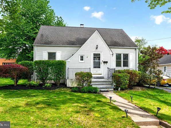 6 Dawes Ave, Ewing, NJ 08638