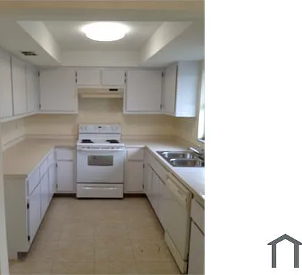 10711 Guavatree Ct — Photo 2