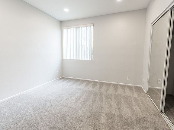 3rd image of 4532 Murietta Ave APT 103