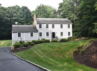 44 Berch Ct, Wilton, CT 06897