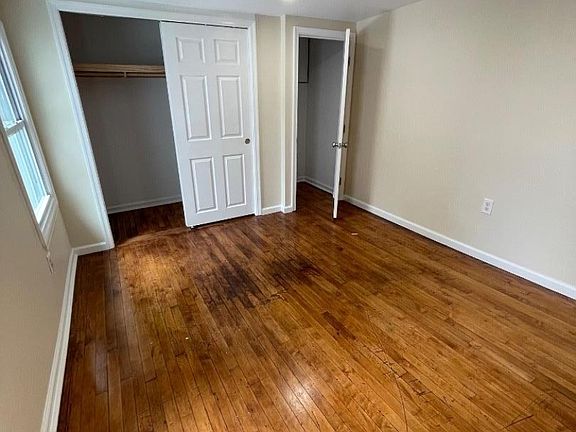 4th image of 382 S Main St #2