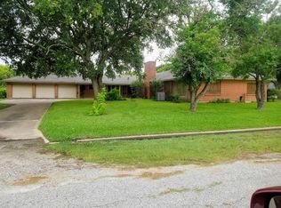 1016 Wightman St, Matagorda, TX 77457