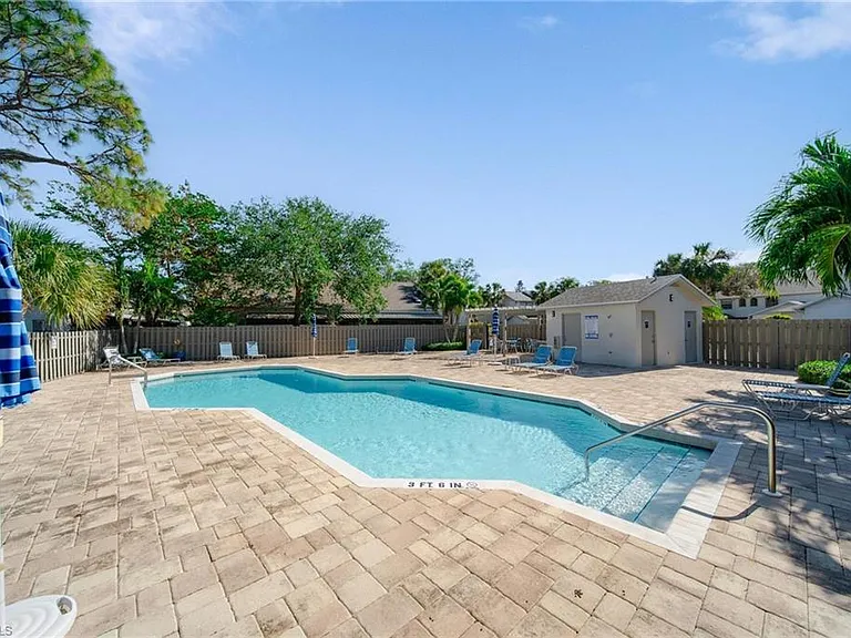 820 Meadowland Dr #D — Photo 26