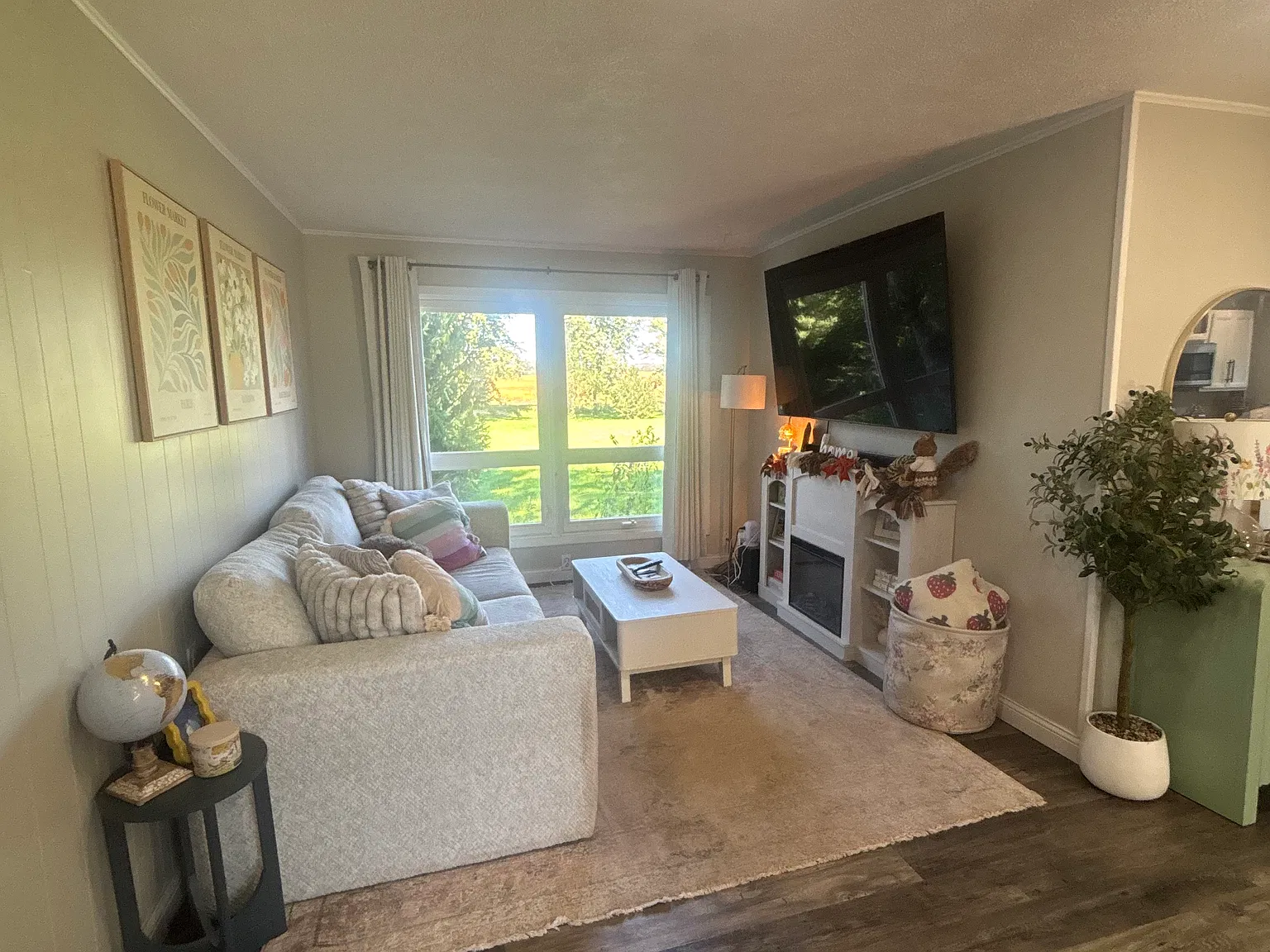 2 bed, 1246 sqft, $1,800 — Photo 2