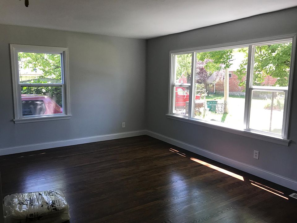 1st image of 315 Lillian Ave